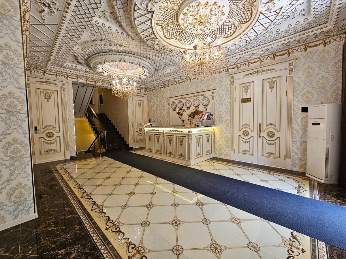 Hotel Sharq Dushanbe Exterior photo